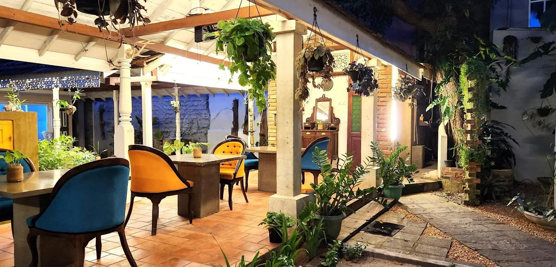 Gomez Place Negombo